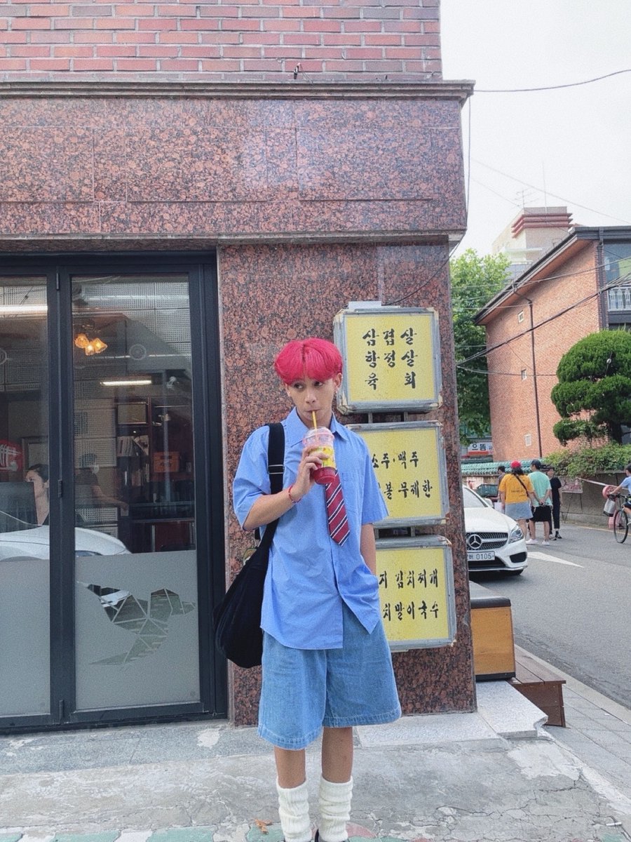pluus_official's tweet photo. [🦖] 

korea pt. 1 🥤🇰🇷

#PLUUS #AlwaysPLUUS #PLUUSHaro #ZUPdate #everydayPLUUS #SUM https://t.co/KU64geMiUM