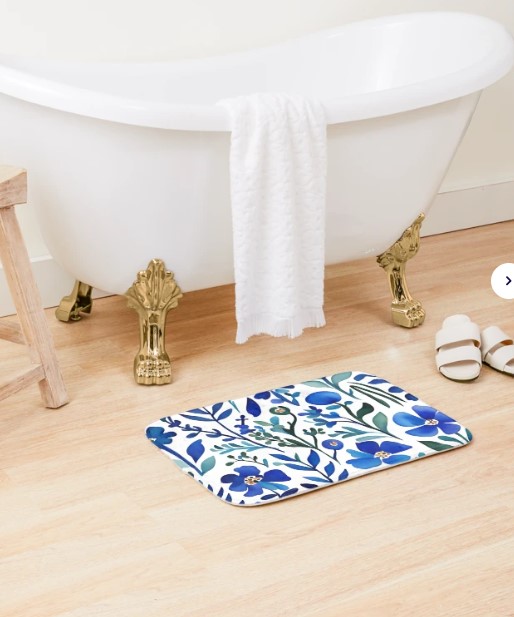 Manitarka's tweet image. #blueflowers #spring #garden #floral #bathmath #artboard #prints #interior #Redbubble #findyourtging #Manitarka
redbubble.com/i/bath-mat/Blu…