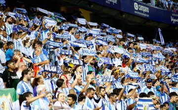 MalagaCF_en's tweet image. Thank you to the 2⃣9⃣.1⃣0⃣3⃣ Malaguistas who cheered us on at La Rosaleda! 🤍💙

We'll fight until the end for you! 🫡

#JuntosSomosInvencibles