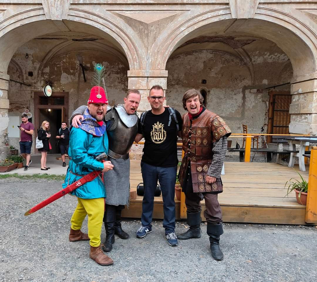 sir_doenny's tweet photo. Quest completed🫡 It was LEGENDARY day and I have to thank my greatest community for help, special guests &amp; all fans who came. New friendships were forged 🍻 Day to remember 4ever ❣️ #Ratty #Community  #MichaelPitthan #KCD

@T0_8I @DrFusselpulli @WarhorseStudios @KingdomComeRPG https://t.co/2Mkl9z54DW