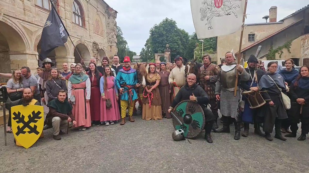 sir_doenny's tweet photo. Quest completed🫡 It was LEGENDARY day and I have to thank my greatest community for help, special guests &amp; all fans who came. New friendships were forged 🍻 Day to remember 4ever ❣️ #Ratty #Community  #MichaelPitthan #KCD

@T0_8I @DrFusselpulli @WarhorseStudios @KingdomComeRPG https://t.co/2Mkl9z54DW
