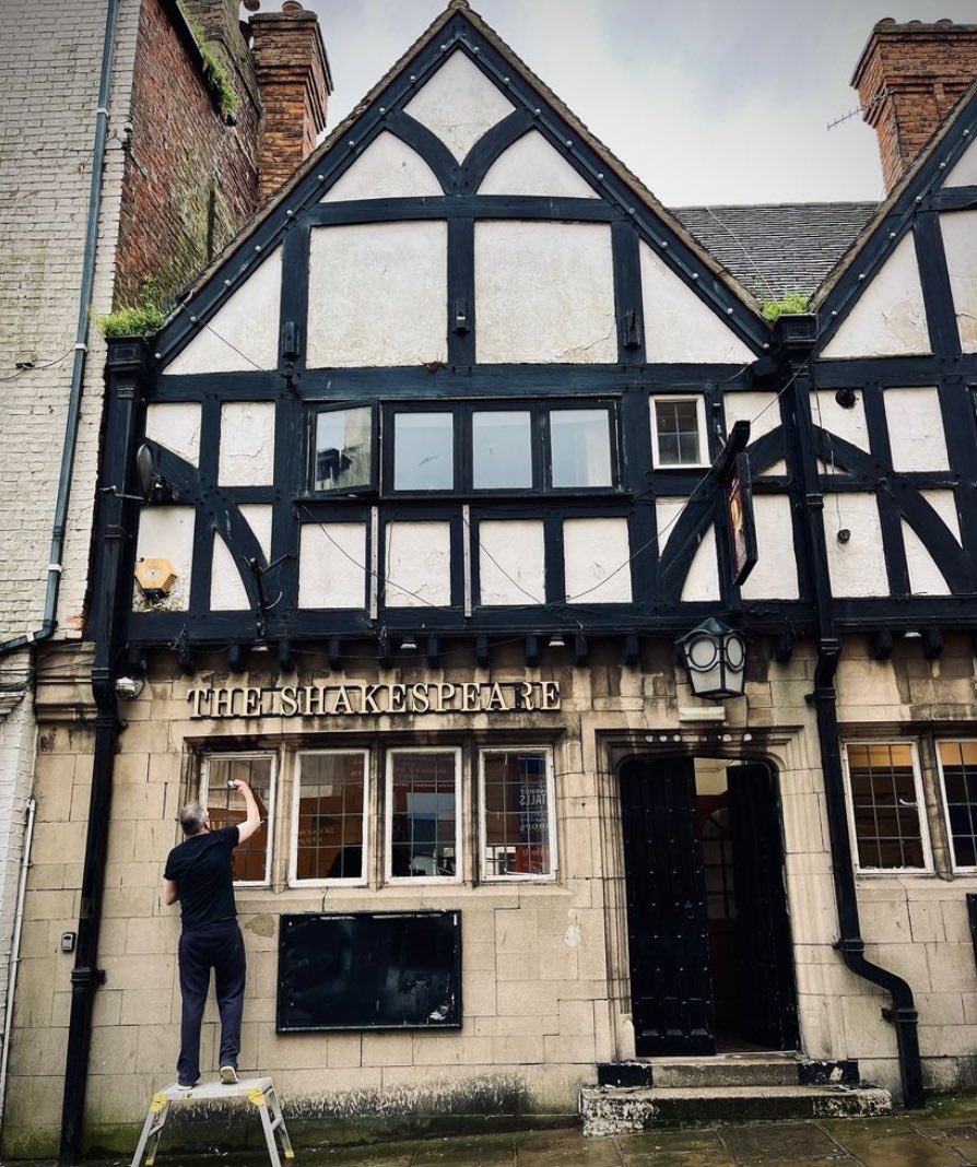 We have just taken on more empty spaces to grow into thriving artspaces. As well as the OPO, 44 &amp; 33 Newborough, we have just taken 49 Newborough, the disused Shakespeare pub &amp;  newsagents. The new properties will be used for artist studios and artist lead exhibition spaces.