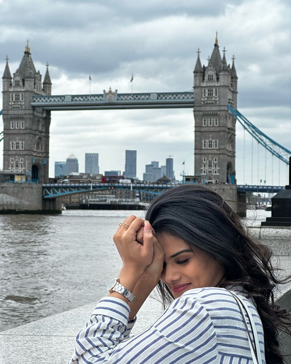 #Akshitha 🤍🥰