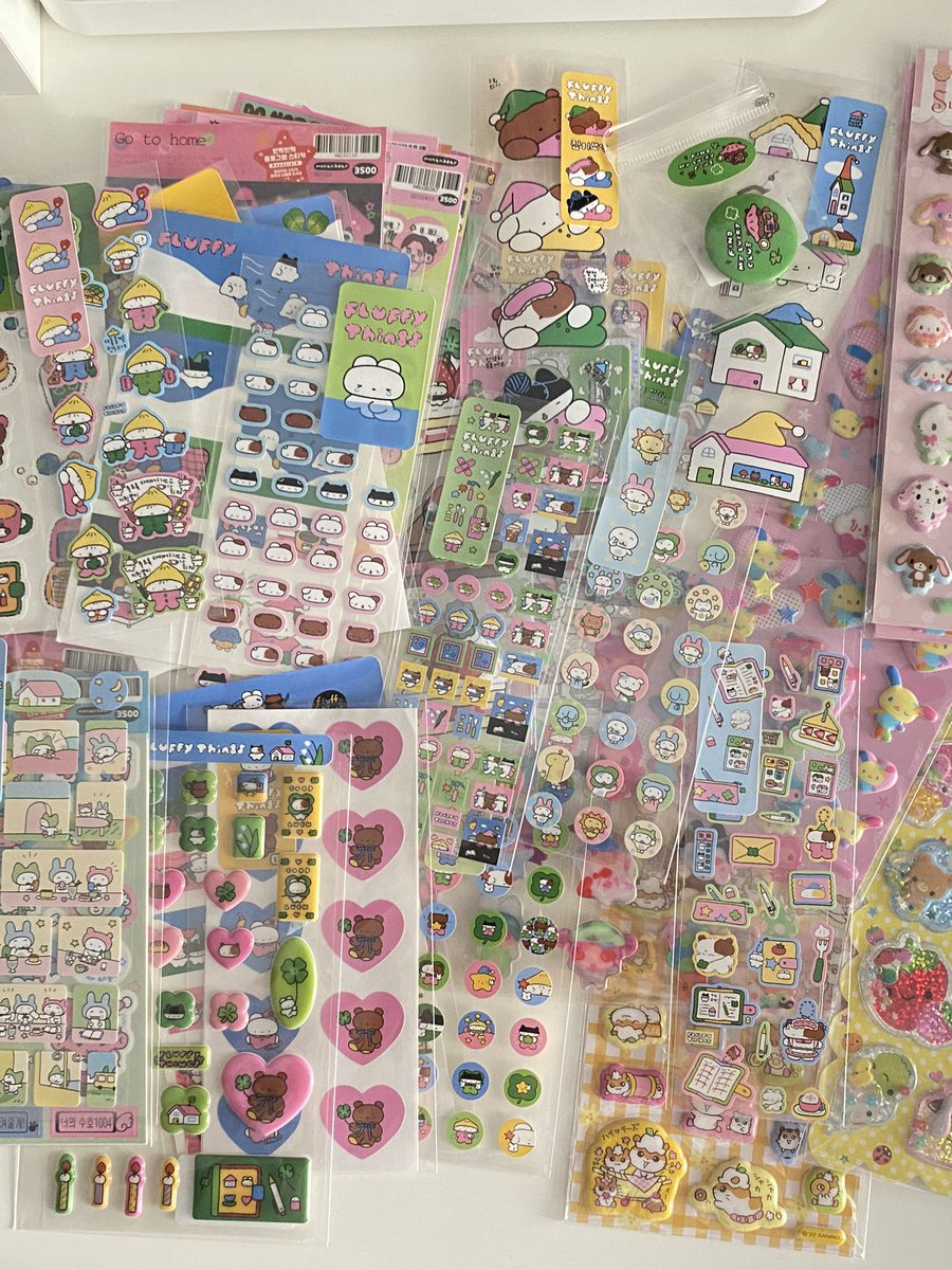 iheartjun00's tweet photo. i 🍜☘️sticker https://t.co/t8ajzU3Q79