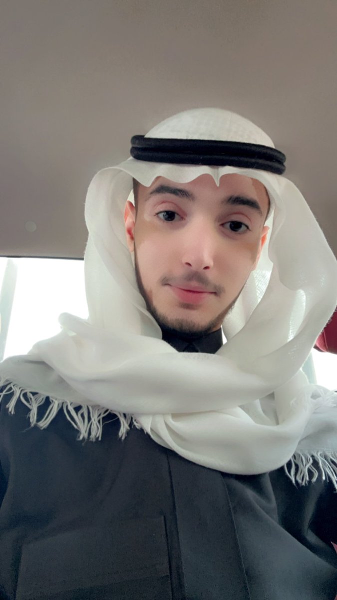 Wa132006's tweet photo. عيدكم مبارك وينعاد عليكم بالصحة والعافية 🤍 https://t.co/QlQk42kEbZ