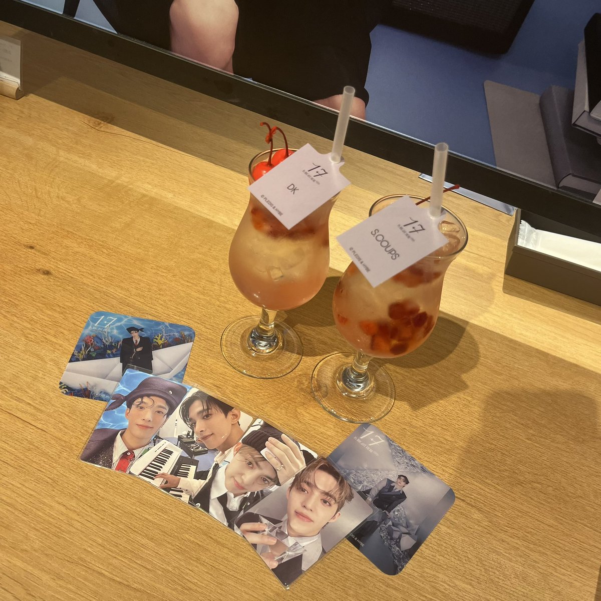 念願のセブチカフェ🐰🤍