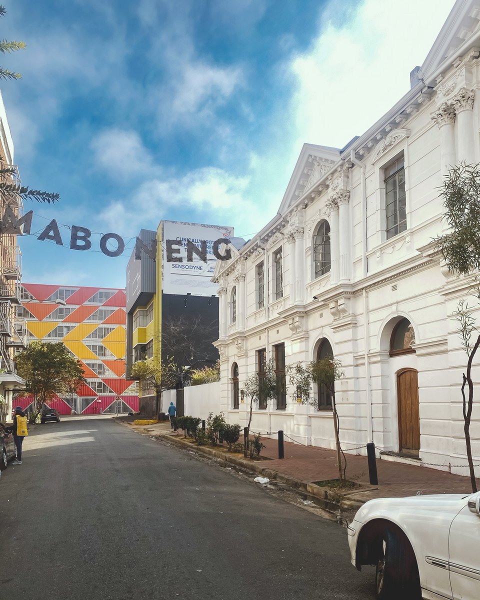 ntombi_alani's tweet photo. Jozi Maboneng.
#happyyouthday
#joburgcity #maboneng #egoli https://t.co/dqCkWdgfxY