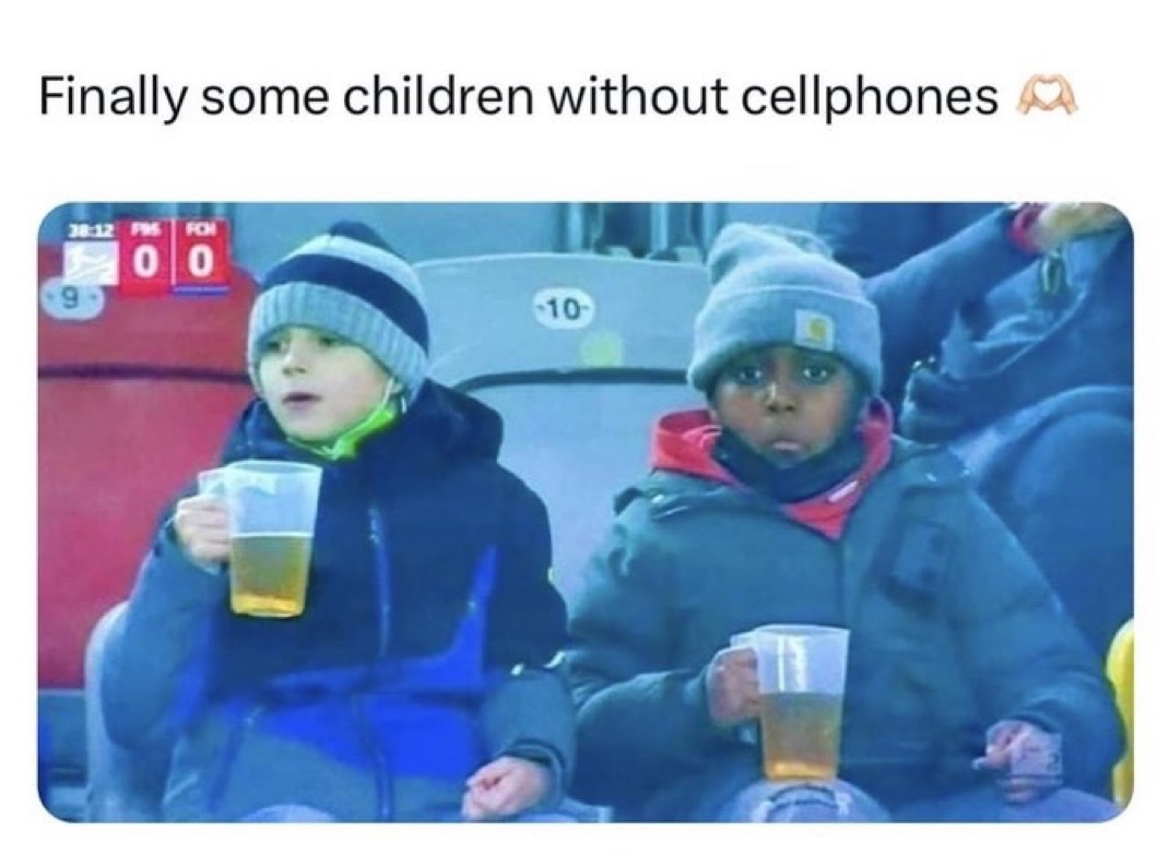 NoContextHumans's tweet photo. https://t.co/Vj4yK0fsjn