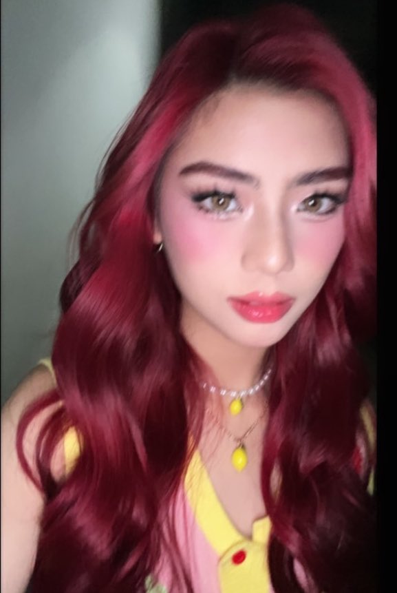 mikha instagram story update ! 😭🫶🏻 ANG GANDA GANDAJDJSHESH