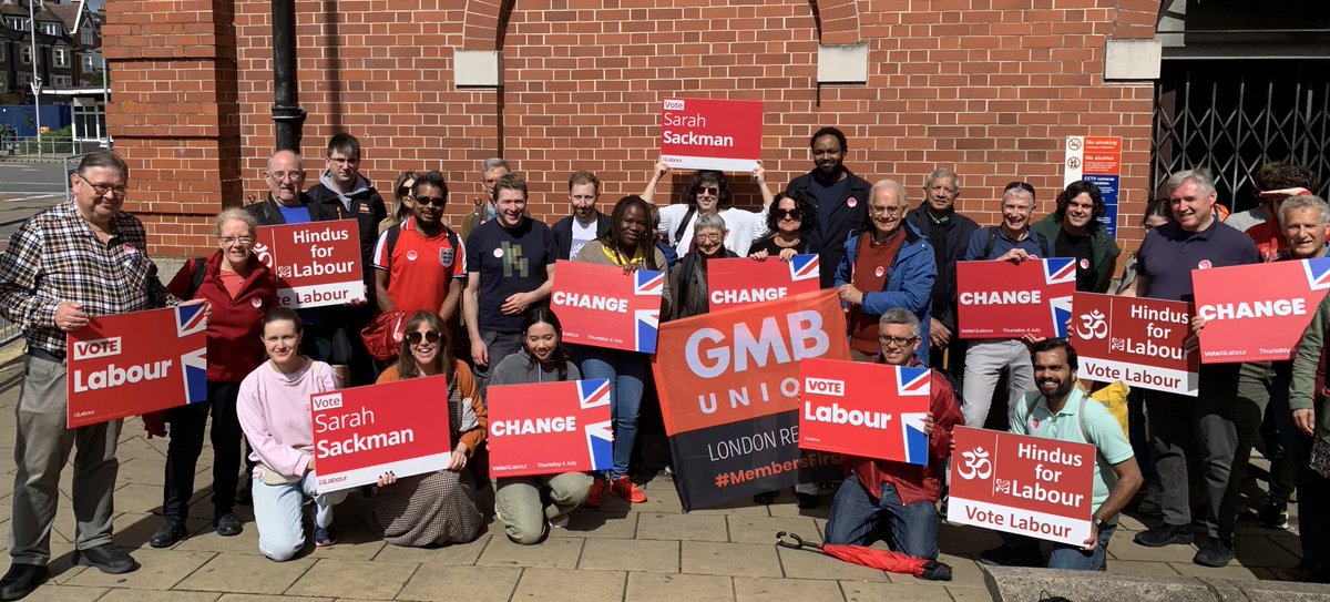A great Sunday morning session for <a href="/sarahsackman/">Sarah Sackman KC MP</a> in Finchley &amp; Golders Green. Thanks to <a href="/GMBPoliticsLDN/">GMB Politics London</a> activists for helping today.