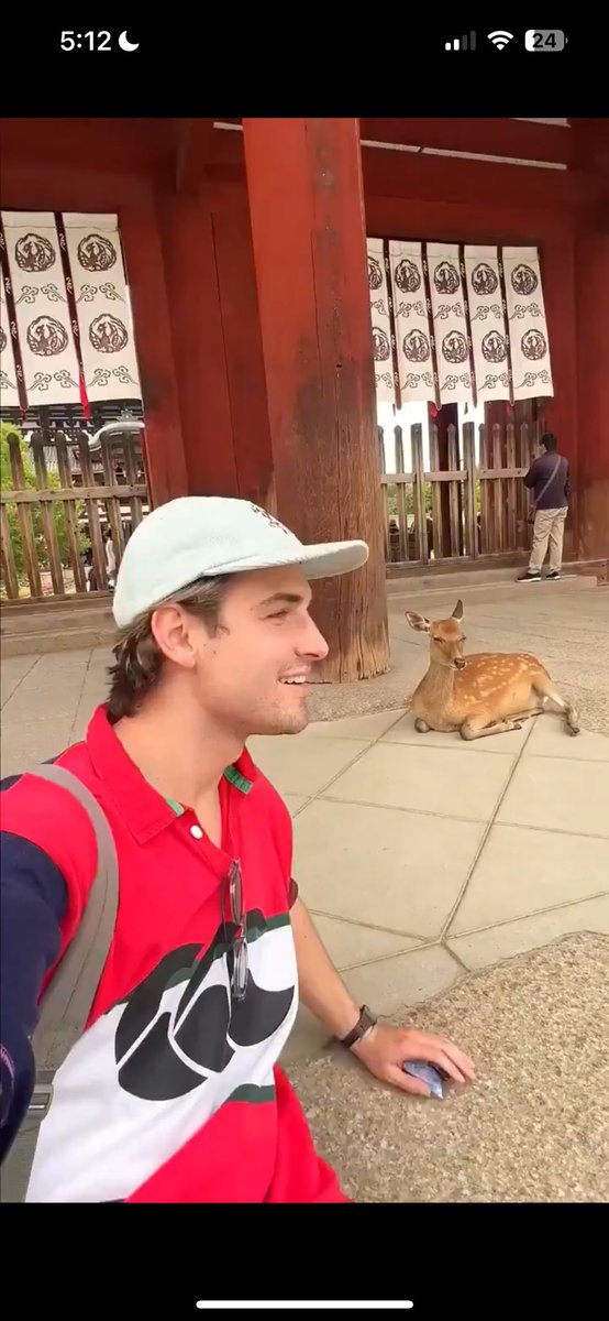 VAmbolo's tweet photo. @interesting_aIl What about Bambi coolin in the back? https://t.co/T5oO14xywB