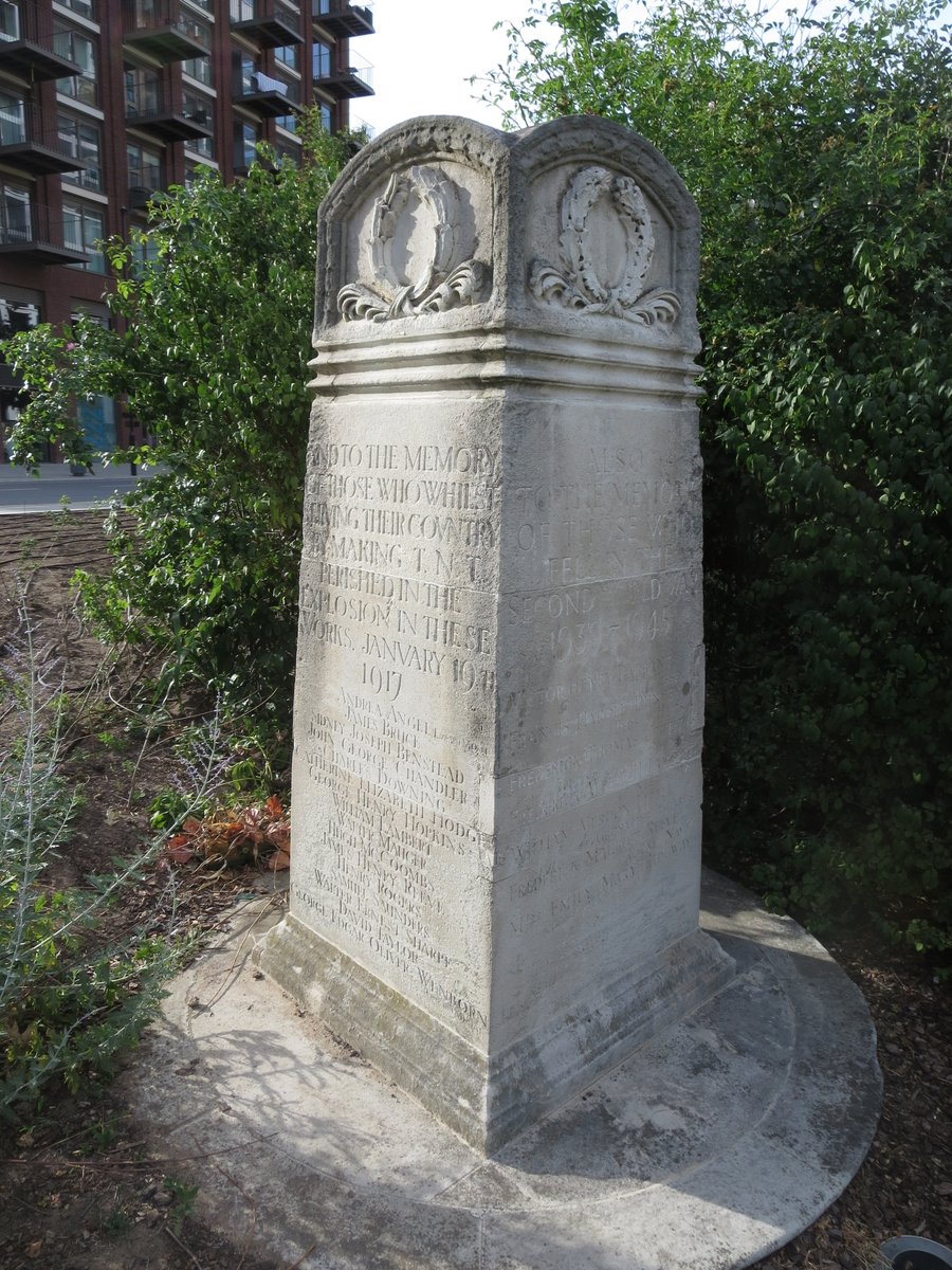 nickdowsett's tweet photo. @StuartHumphryes The monument to those whose suffered in the explosion, now sitting within the Royal Wharf residential development close to the site of the explosion. https://t.co/oeMrQAq4Md