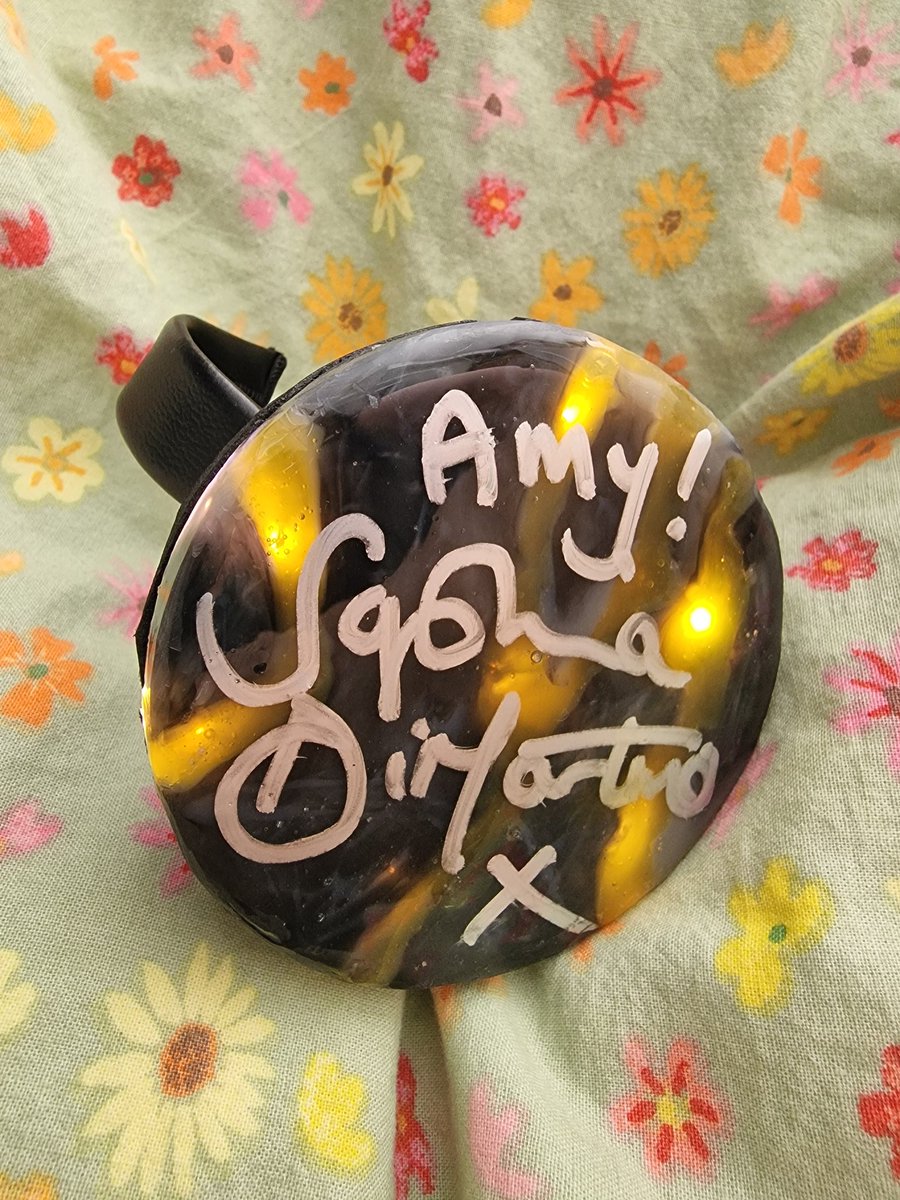 Skaikracha's tweet photo. Long shot, but does anyone have panel video of Sophia talking about cosplay and mentioning the fan who handmade He Who Remain's Tempad? (technically #Sylvie's now). That was me and I'd SO love any video please 🤩 #Loki #Telford #Sylkie #MidlandsComicCon #Soaf #sophiadimartino https://t.co/QMtQYNRnOt