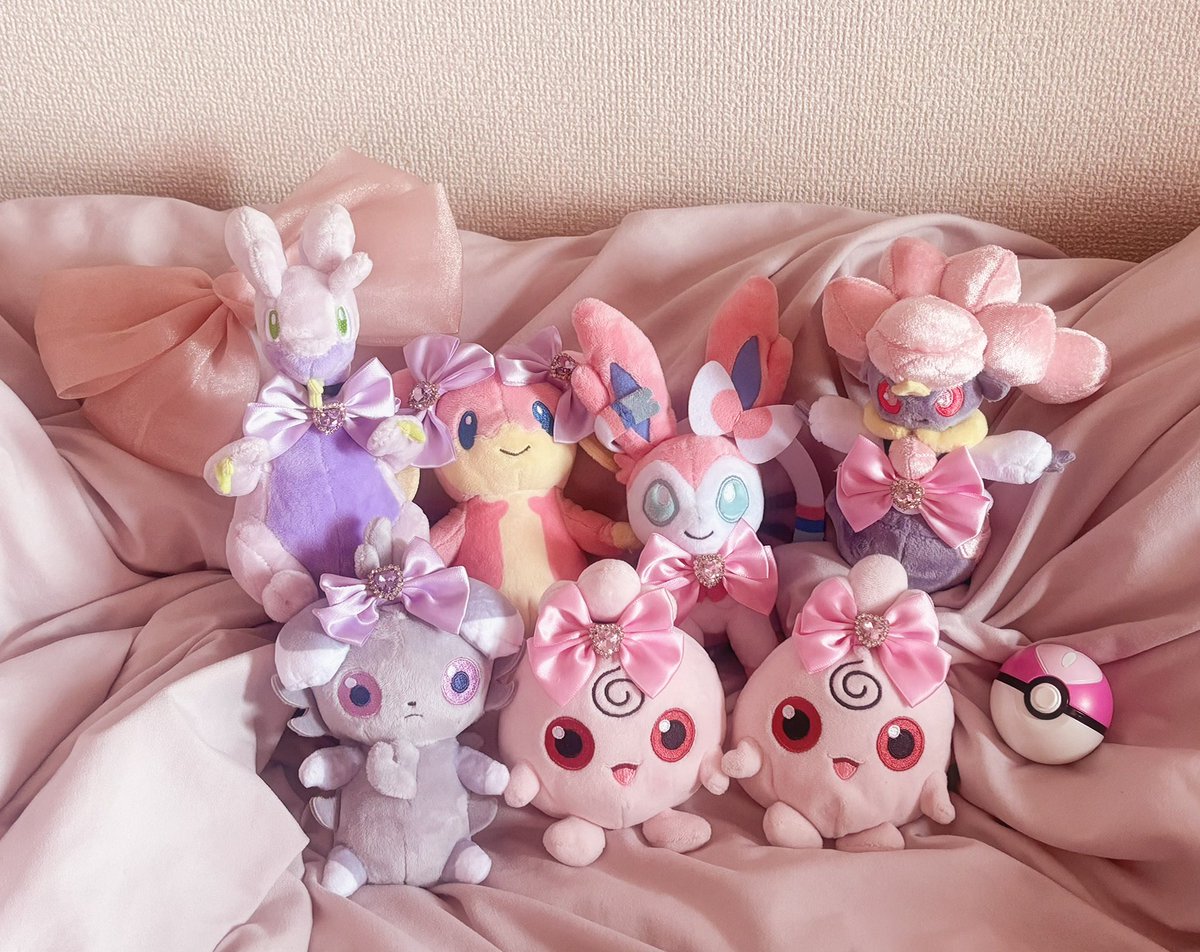 tk_hamyu's tweet photo. うちの子しか勝たん🩷🩷🩷

うちの子になったらみんな
🎀付けなきゃいけない決まりです
可愛すぎるみんな大好き🩷🩷
いっぱい色んなところ行こうね🫶🏻

#ポケモンfit https://t.co/A4FXm7je7Z
