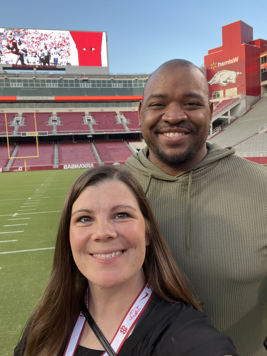 AqecksHQ's tweet photo. A time was had on this hill this weekend! #WPS #OnceARazorbackAlwaysARazorback https://t.co/4Ki4cpDFMH