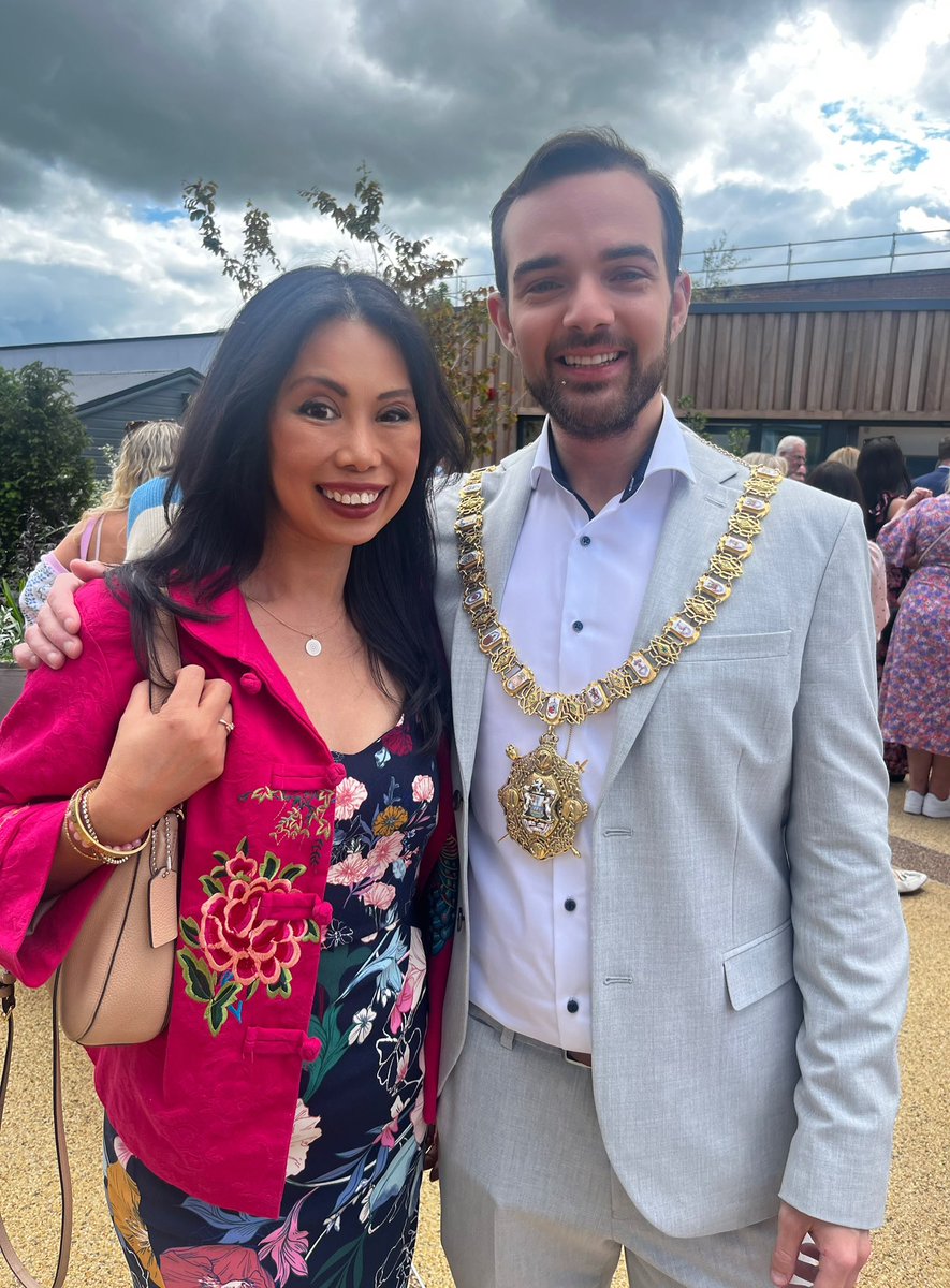 Eileen Chan-Hu 陳愛蓮 tweet media