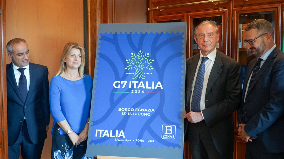 SenatoreF's tweet photo. il francobollo #G7
#Urso celebra #BorgoEgnazia,che non è una località Ma 1 resort privato e non valorizza il luogo Città di Fasano
Piano filatelico del regime è scandaloso ma l'Italia di #meloni non assomiglia manco a 1paese civile
ritira quello di #foschi
@MinImprese https://t.co/k4PMA88aPU