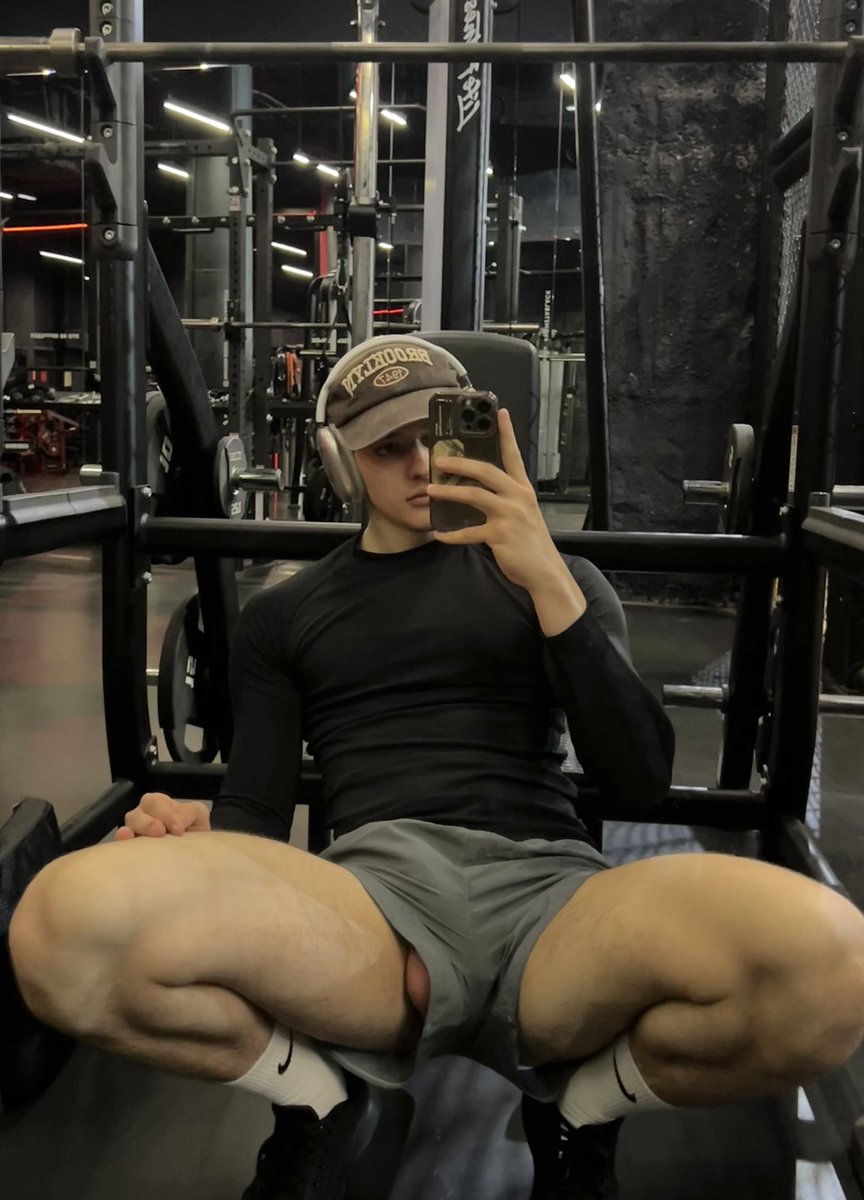 andy tweet media