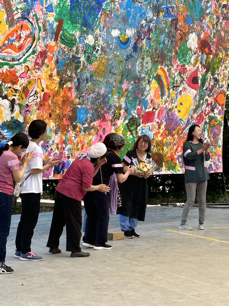 主催の川崎キッズゲルニカの皆さま、ボランティアの皆さま❗️素敵な環境でのワークショップでした‼️お疲れ様でした😊