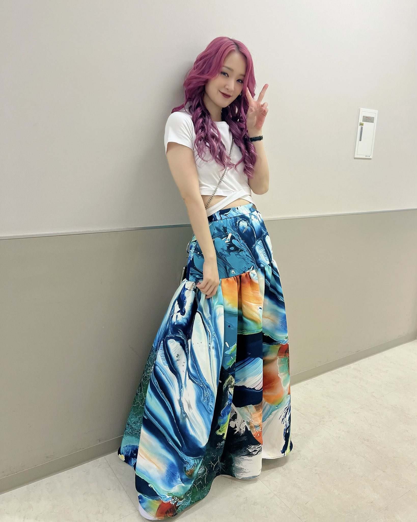 剛力彩芽 んふふ。 これは以前テレ東さんの 『真夜中にハロー！』という