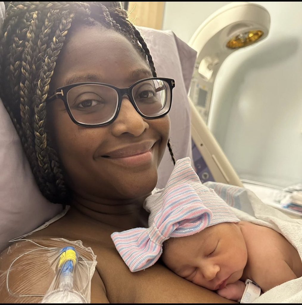 drpenking's tweet photo. Former CNN News Anchor, Aisha Sesay welcomed her first child at 46. When it’s your time it will happen. Congratulations to her. ❤️ ❤️ https://t.co/BUhGx4nL4z