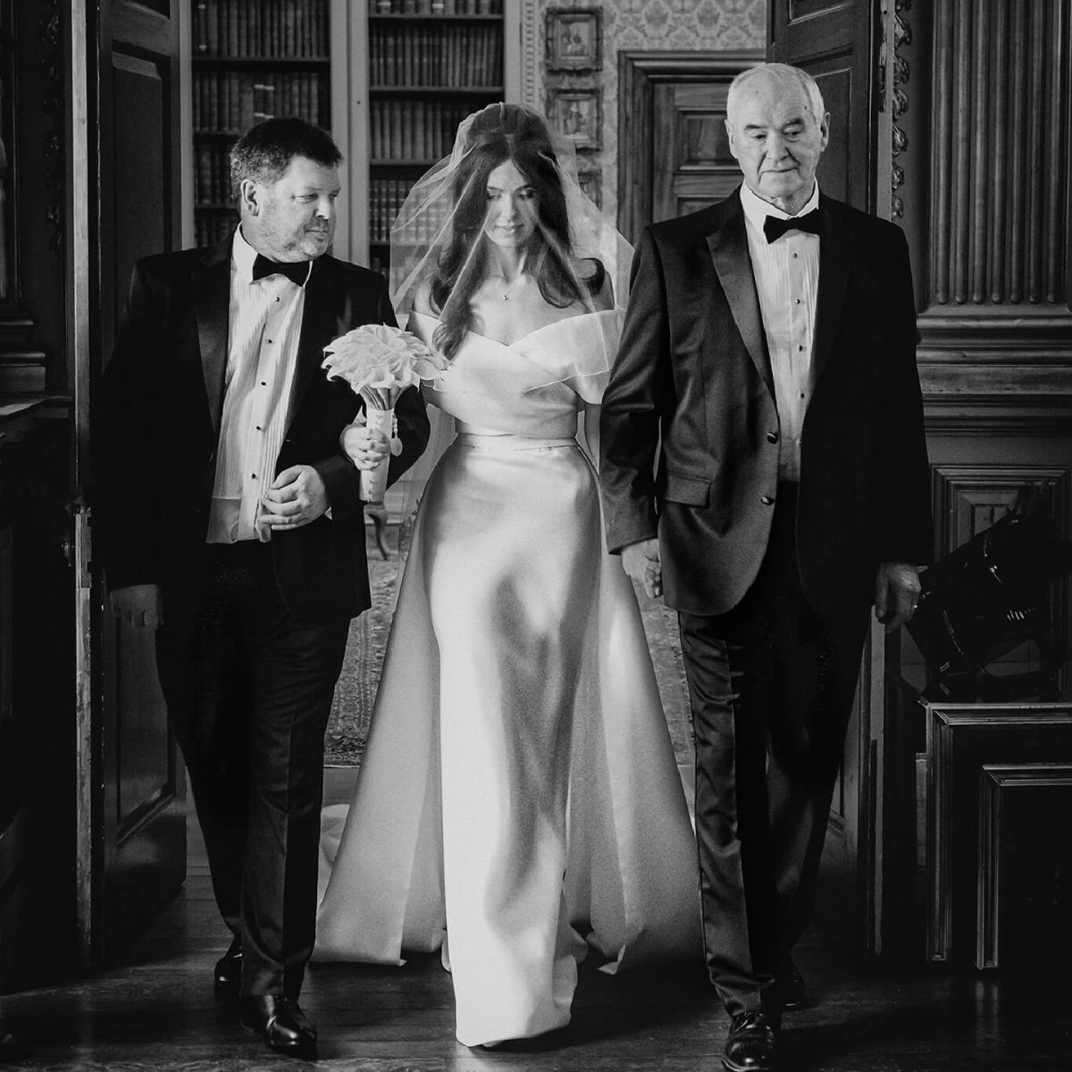 Thank you to all the incredible fathers and father figures who make every moment, big and small, magical and beautiful! #HappyFathesDay ❤️
#FatherAndDaughter #MagicalMoments #SpecialMemories  #WeddingDay #WeddingDayMoments
<a href="/stanburyphoto/">David Stanbury</a>