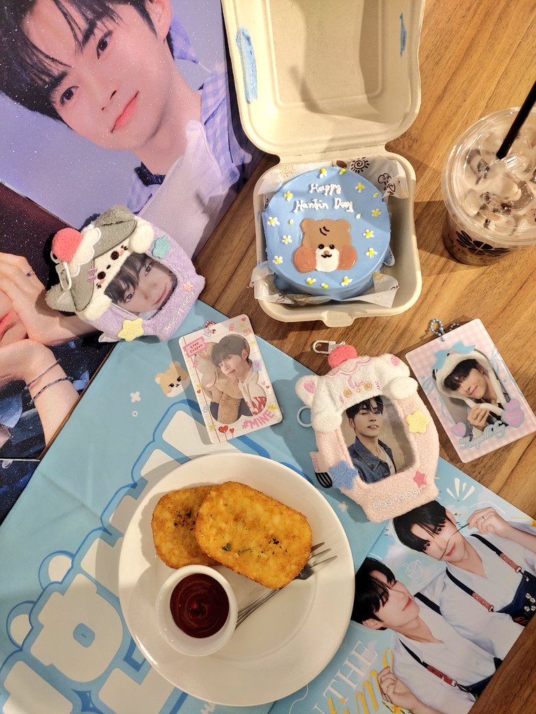 Mjanekim15's tweet photo. 4th and last Hanbin CSE attended this month ❤️🫶✨ thank you so much @SungHanbinPHL for hosting this event. The venue suits the celebration well ❤️✨ 

#LoveintheSpringtimewithHanbin
#SUNGHANBIN #성한빈 #成韩彬 #ソンハンビン
#ZEROBASEONE #ZB1 #제로베이스원
@ZB1_official https://t.co/GZ5csLJ9iV