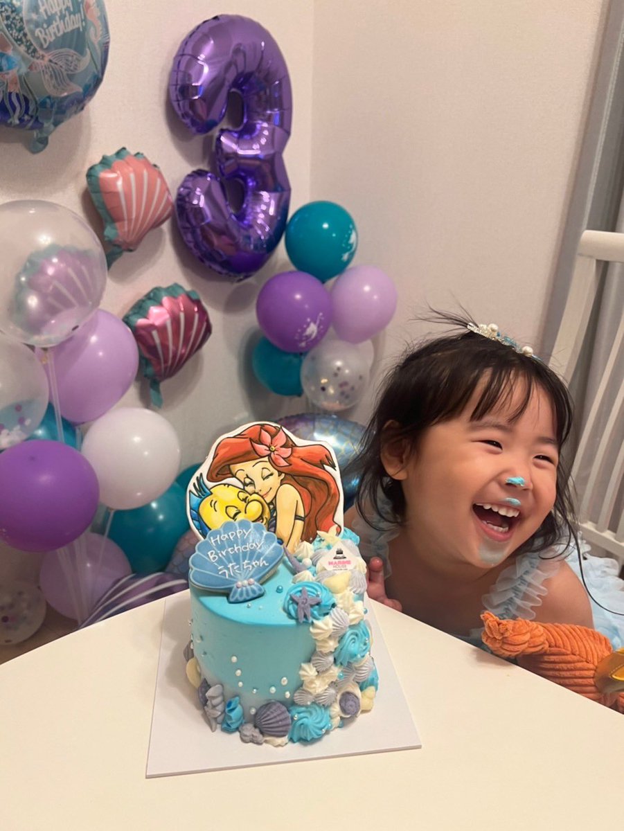 hayata_09's tweet photo. 姫の3歳birthday

#いいパパ
#プラスブランディング https://t.co/thnk9IwhTI