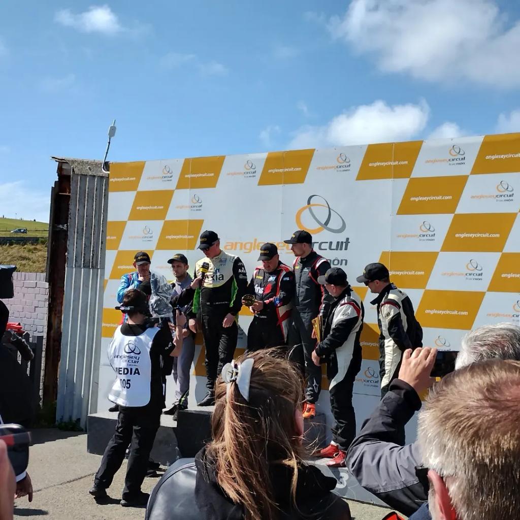 Jon Railton tweet media