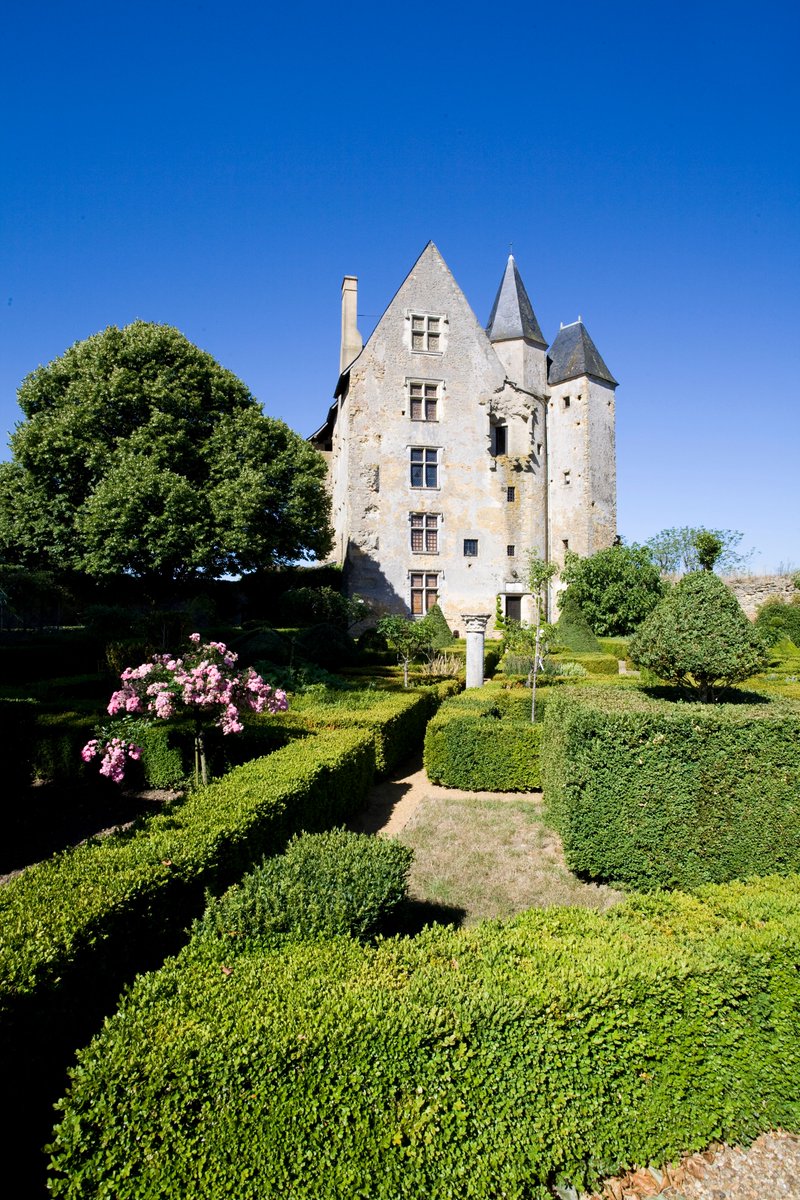 Explore France tweet media