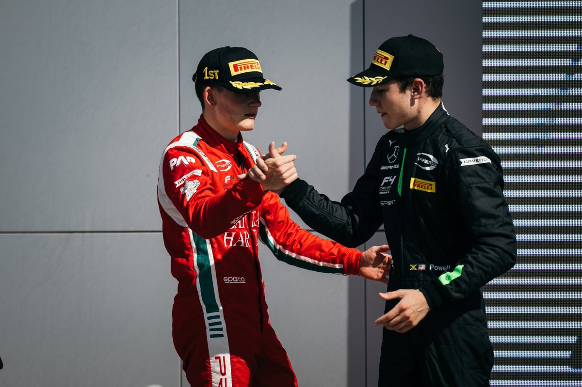 PREMA_Team's tweet image. PREMA 1-2 on the overall podium…

…but also PREMA 1-2-3 on the rookie one! 🤩

Bravi ragazzi 👏

#ItalianF4 #F4 #Vallelunga