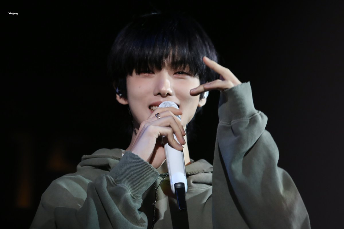 Daily Sung💫 tweet media