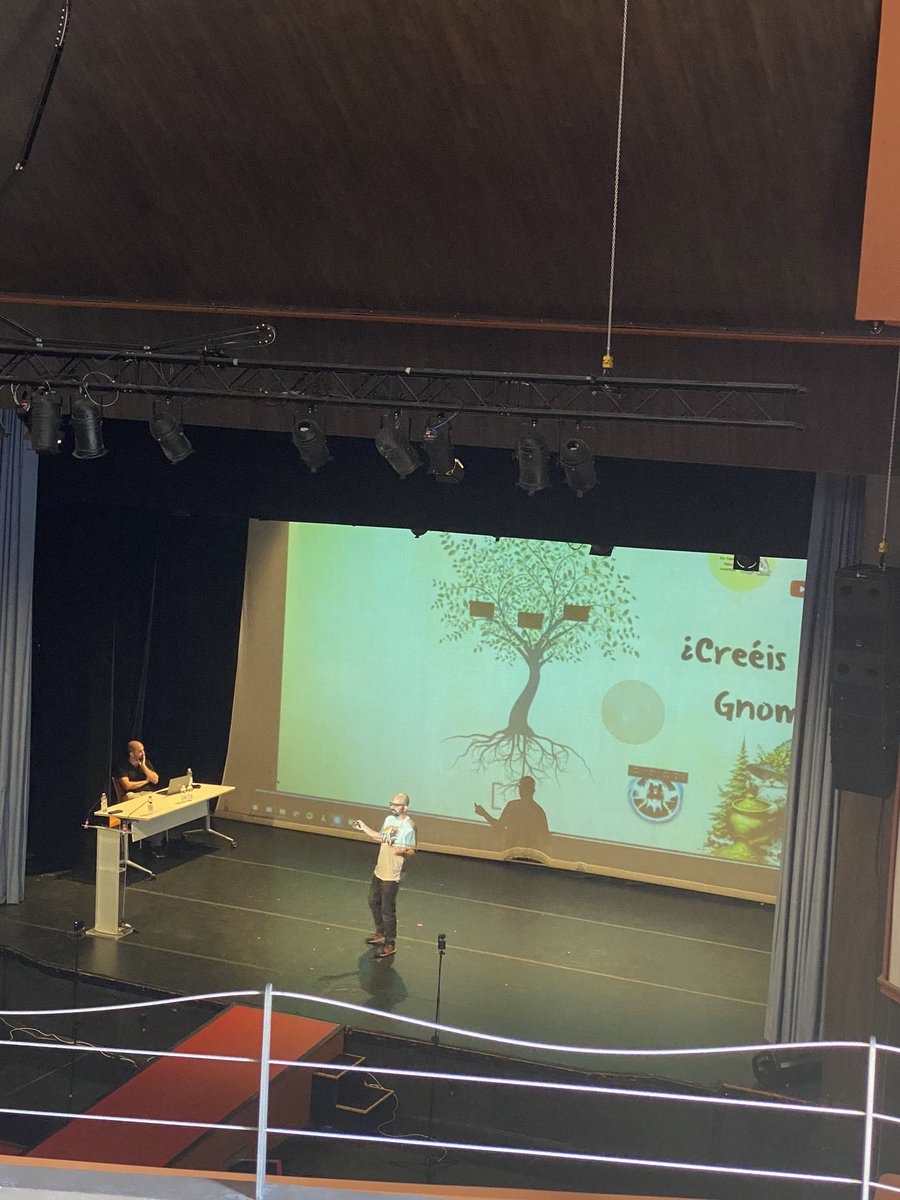 devilinvest's tweet photo. Disfrutando de la charla de @Maximus4if
🤪
#5JIF https://t.co/7SjchiOG1g