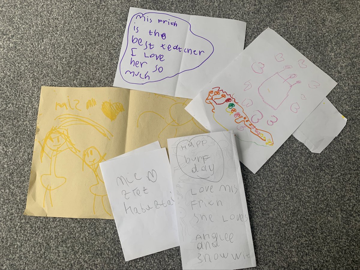 MrsFrith_'s tweet photo. Only a few examples of wonderful writing from my class for my birthday 🎂 all the children engaged as it was purposeful. Great use of phonics! #earlyyearsteacher https://t.co/mdGNCRsVWa