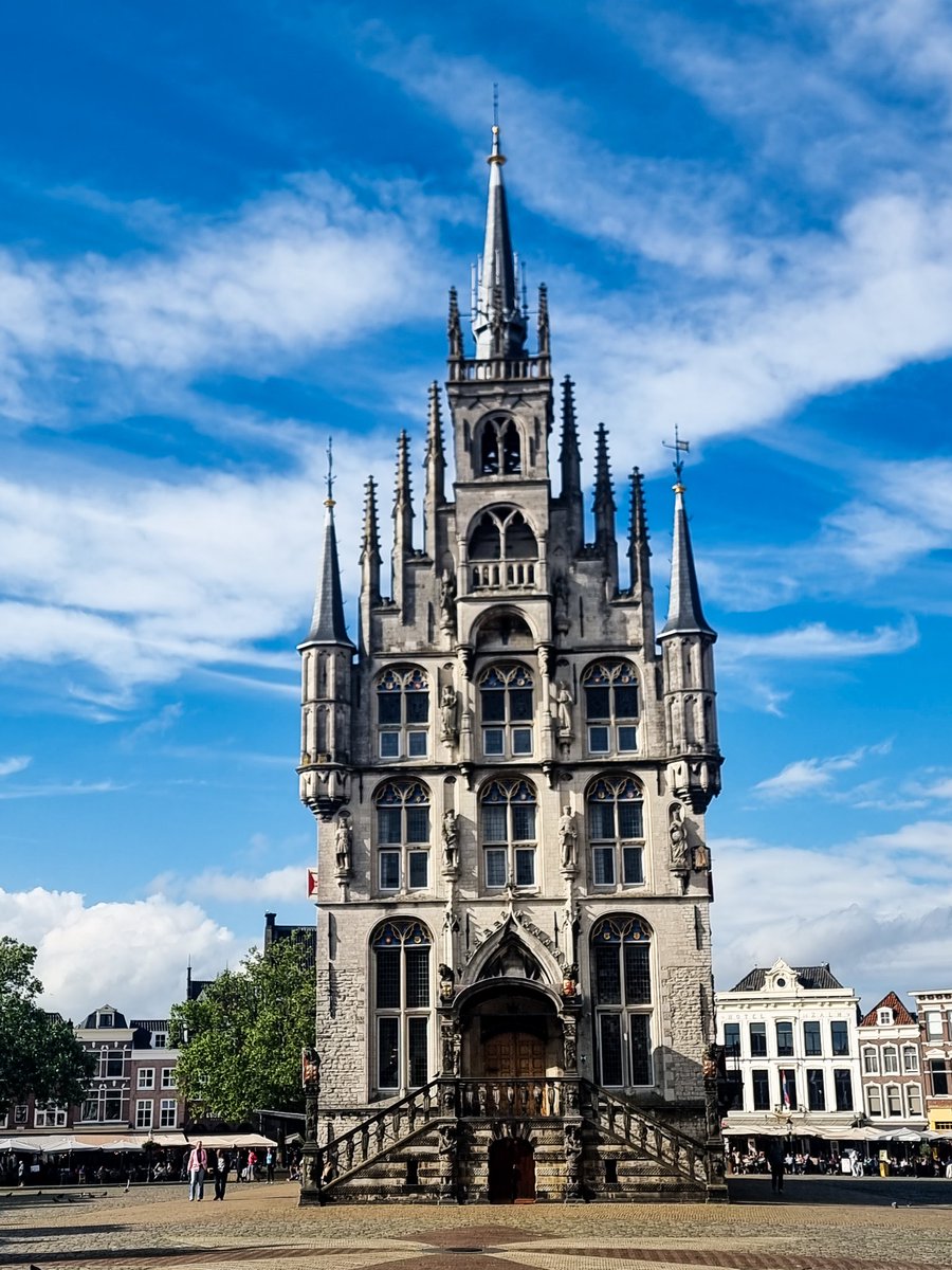 MhmdCK7's tweet photo. 2. Had a fantastic time exploring the architecture of Rotterdam and the charming town of Gouda. Such stunning sights added to the memorable experience of #EPPW 2024. https://t.co/MTCQW9F4tw