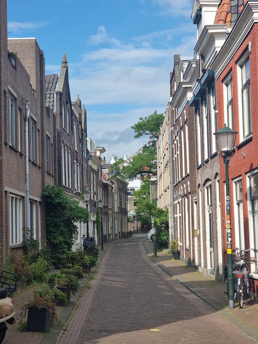 MhmdCK7's tweet photo. 2. Had a fantastic time exploring the architecture of Rotterdam and the charming town of Gouda. Such stunning sights added to the memorable experience of #EPPW 2024. https://t.co/MTCQW9F4tw