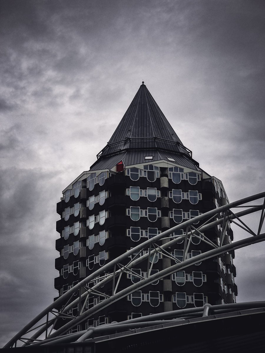 MhmdCK7's tweet photo. 2. Had a fantastic time exploring the architecture of Rotterdam and the charming town of Gouda. Such stunning sights added to the memorable experience of #EPPW 2024. https://t.co/MTCQW9F4tw