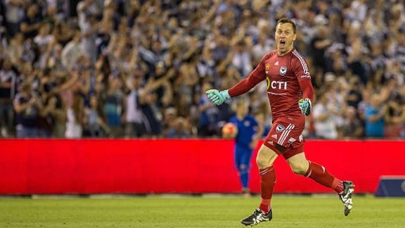 ALeague_Players's tweet photo. 141. Danny VUKOVIC

Goalkeeper - 27.03.85 - AUS (4/0)

A-L Debut:
30/09/05 (CENTRAL COAST MARINERS vs. Melbourne Victory, L 0-1)

A-L Clubs:
Central Coast Mariners (05-10, 22-24), Wellington Phoenix (10-11), Perth Glory (11-15), Melbourne Victory (15-16), Sydney FC (16-17) cont. https://t.co/hJ45eUKl5p