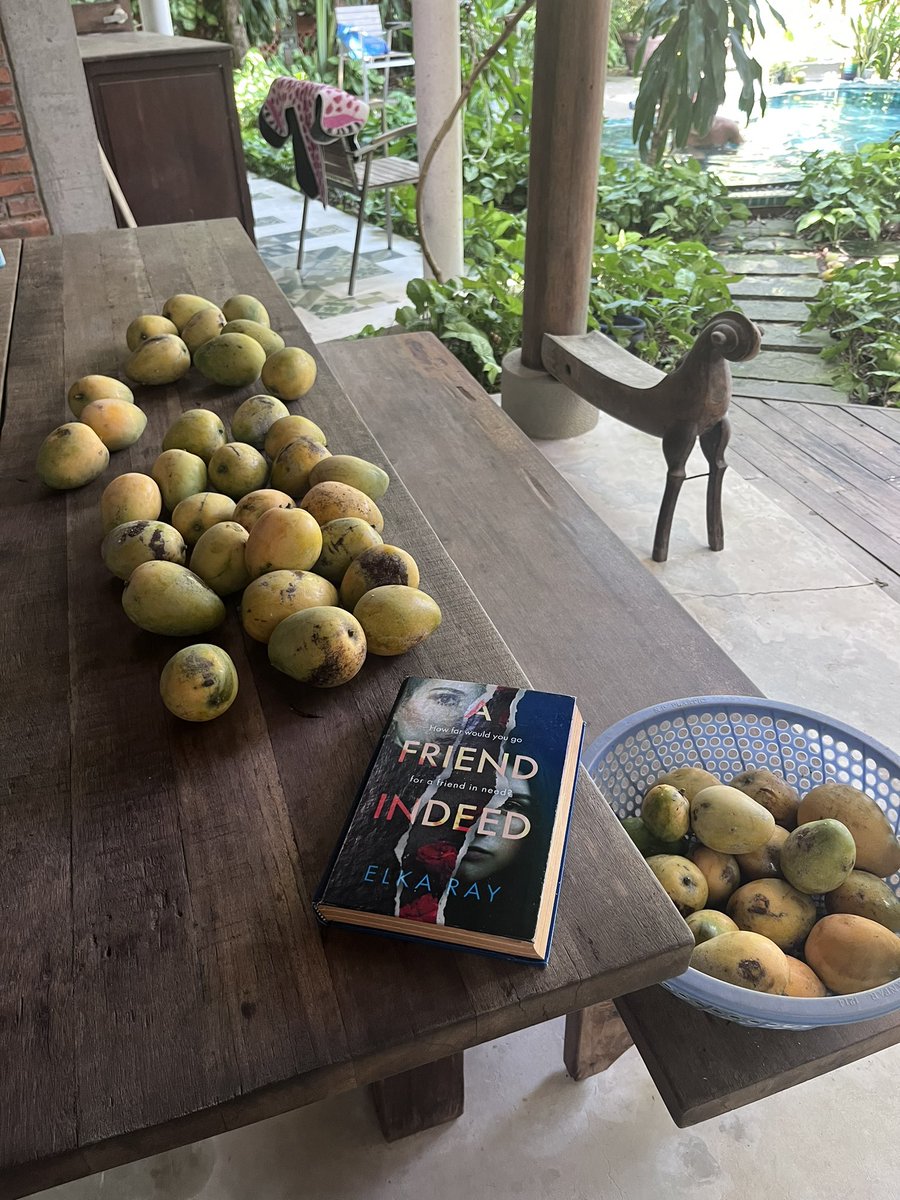 When life gives you mangoes 🤩🥭