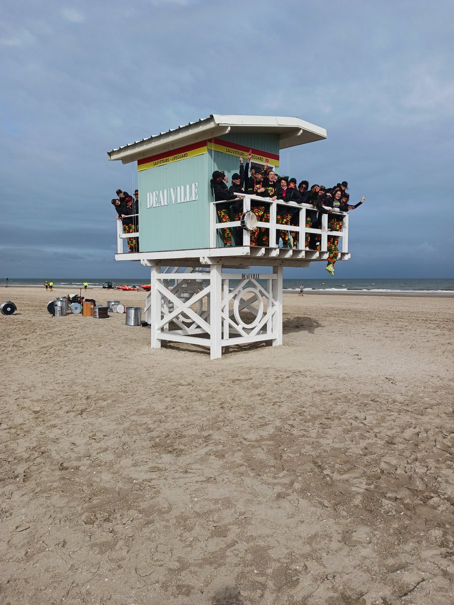 AmanhaBanda's tweet photo. @TriDeauville toujours un plaisir. Bravo à tous. @DeauvilleFr
#triathlon #percussions #bateria #course #paris2024 #batucada #normandie #Normandy #animation #deambulation https://t.co/TSDMocCLkX