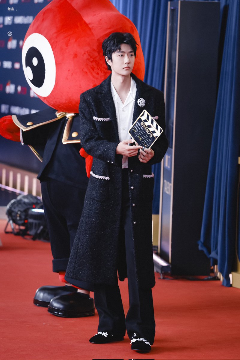 Tk25_Yb5Dt10's tweet photo. รูปน้องป๋อจากบ้านแม่ๆมาแล้ว แก้มอ้วมน่าบีบมากค้าบบบ 

WANG YIBO LIGHTS UP THE NIGHT

#WangYibo_WeiboMovieNight2024 https://t.co/PmX0UoTSRj