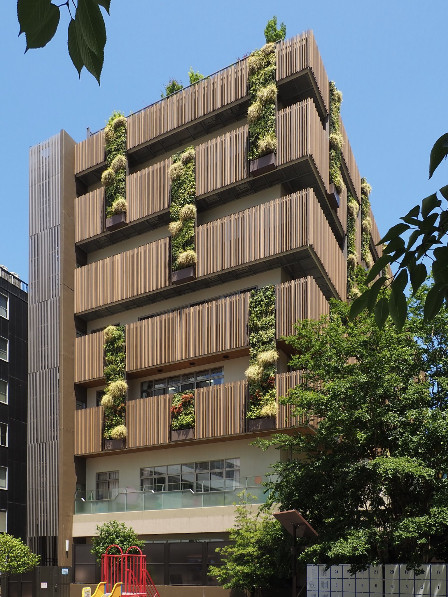 新建築 2025年7月号 | 新建築 | 株式会社新建築社