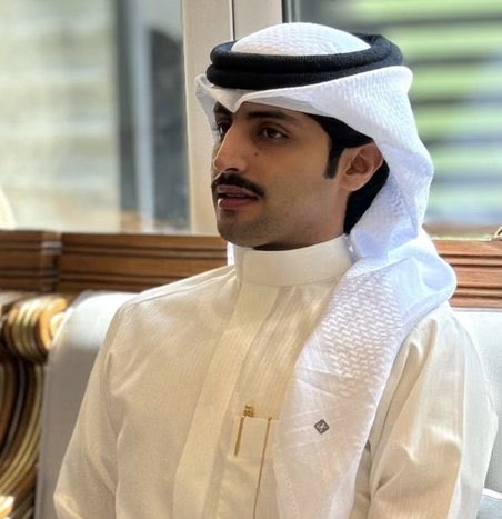 R11o55r's tweet photo. عيدنا معك ماهو محدد بالايام 
كل يوم نواجهك يعتبر عيد ❤️ 

احب الاجواء لقلبي سنابات العيد 
#منصور_ال_زايد https://t.co/KOVt11B1ju