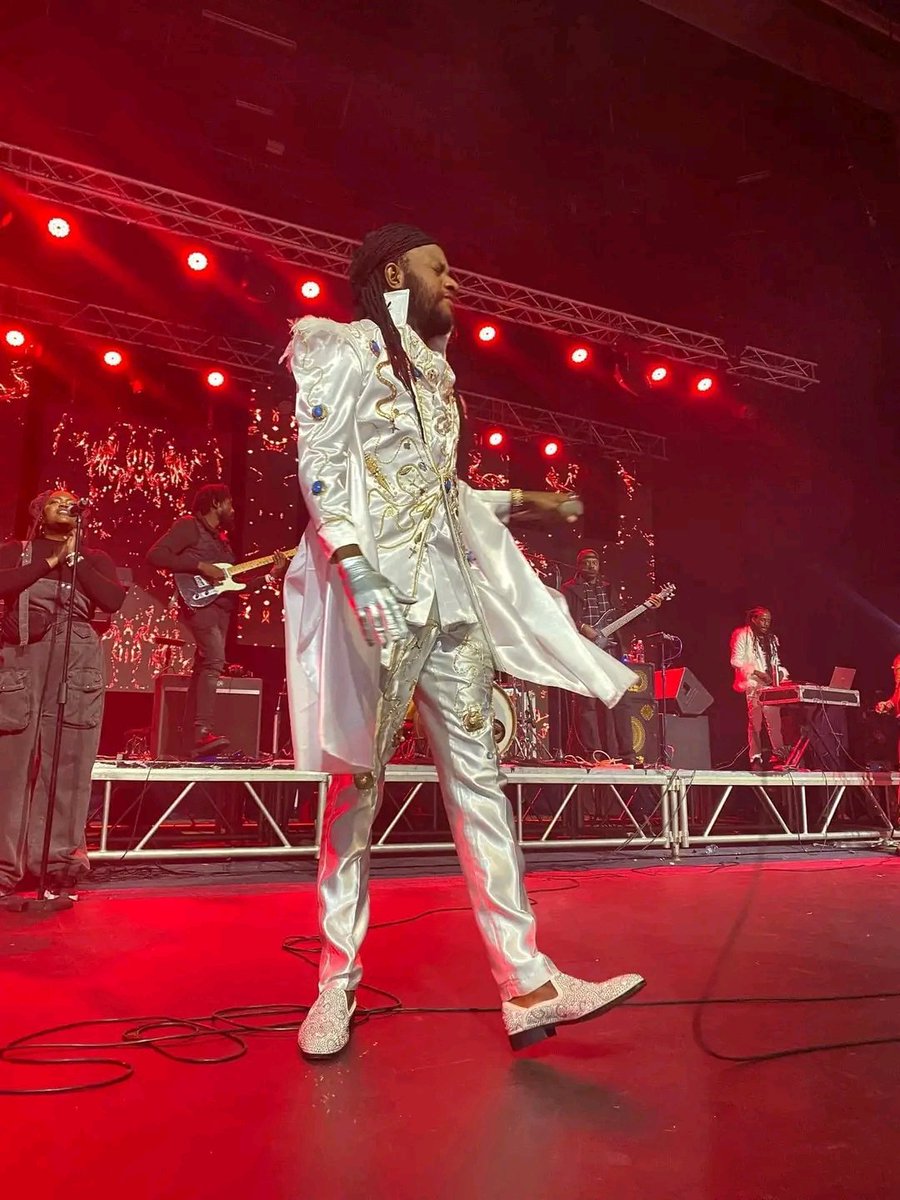 pablo_weDrip's tweet image. oh kay ndimi makaenda ku Jabhuna, akapedza ma sports ndiani apa

🔄 for Va Winky D     and   ❤️ for  Jah Prayzah