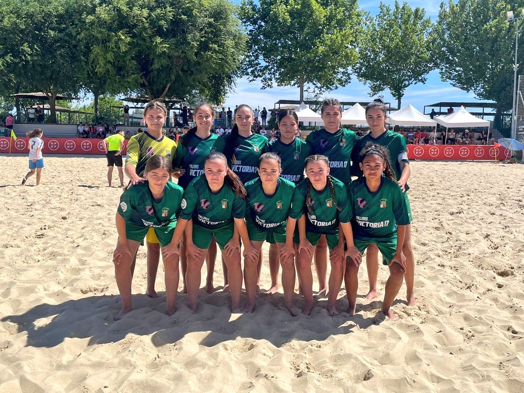 📌 CADETE FEMENINO A

🏆 COPA ANDALUCIA FUTBOL PLAYA ⚽⛱️

FASE DE GRUPOS

CD Guadalcacin 8-3 Pozoalbense
CD Guadalcacin 3-2 Empie Málaga

Las nuestras jugarán la final a las 12:00h frente al Ciudad de Dos hermanas💪