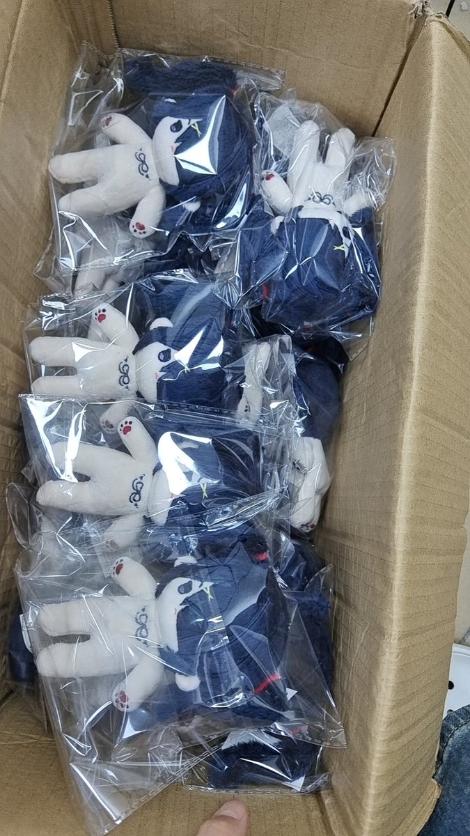 #쿠로마메

생산 완료되었습니다.