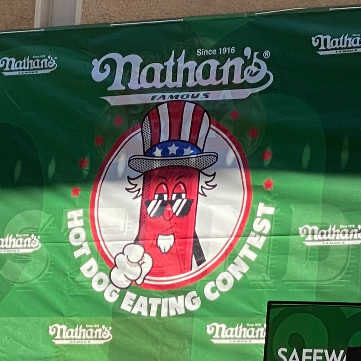 EVΛN NIXON TYPE 4 tweet media