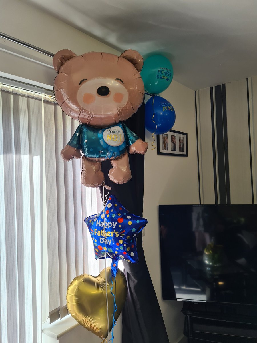 JimmyThain47's tweet photo. You know you're doing something right in life when you wake up to this on fathers day 😀 Thank you so much to my wonderful children @john37261644 Susana &amp; beautiful wife @nthain21 love you all very much, I've been spoilt rotten ❤️ https://t.co/X0nmyvm2op