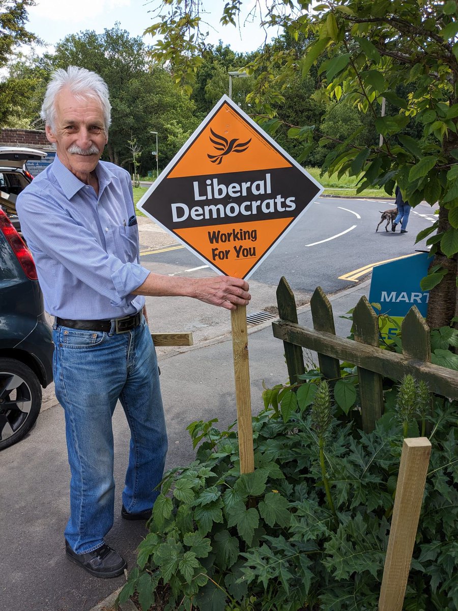 Happy Father’s Day to my dad!  He’s been my biggest supporter, and has been busy the last few weeks putting up posterboards across #Woking for my campaign - but today he’ll be enjoying a well-earned break!