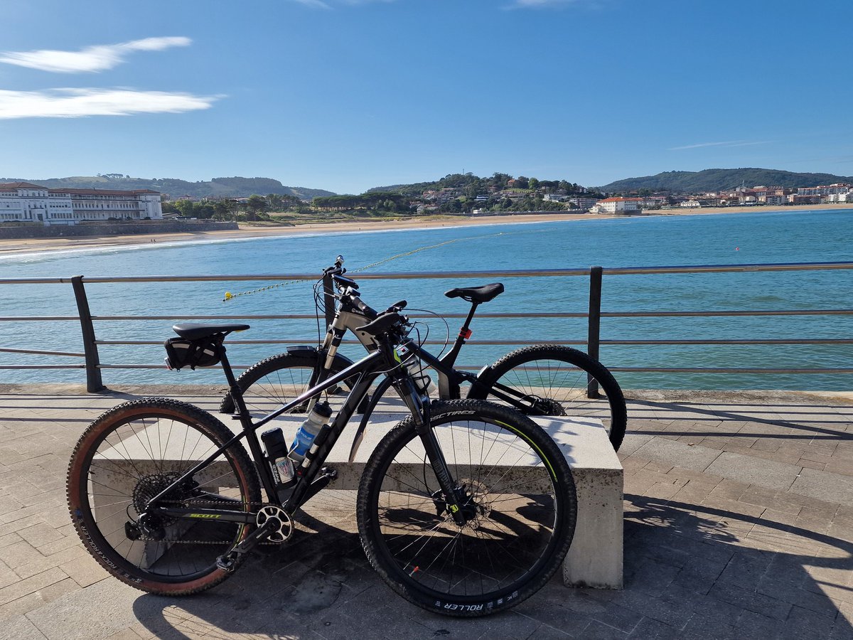 iparatx's tweet image. Doy fe. La vuelta ha sido por #Unbe

Cambiando costa y montaña en el regreso.

Abrazote amigo
